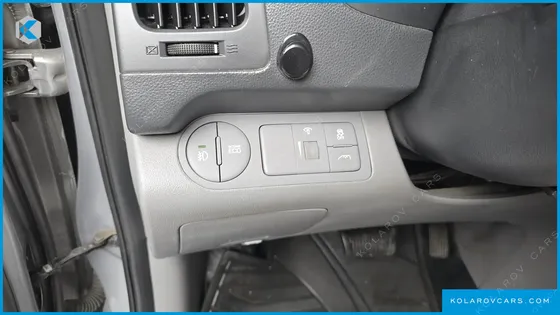 HYUNDAI STAREX 4WD 11-SEATER WAGON