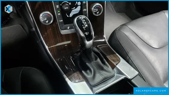 VOLVO S60 D3