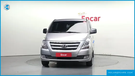 HYUNDAI STAREX 12-SEATER WAGON