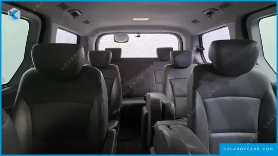 HYUNDAI STAREX 12-SEATER WAGON