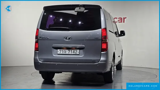 HYUNDAI STAREX 4WD 12-SEATER WAGON