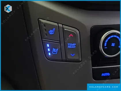 HYUNDAI STAREX 4WD 12-SEATER WAGON