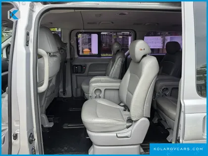 HYUNDAI STAREX 4WD 12-SEATER WAGON