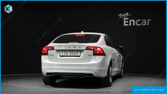 VOLVO S60 D4