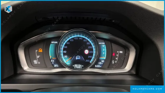 VOLVO S60 D4