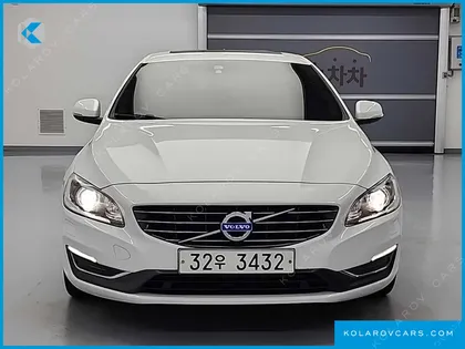 VOLVO S60 D2