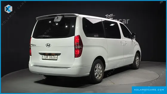 HYUNDAI STAREX 12-SEATER LPI WAGON