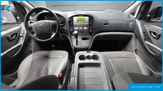 HYUNDAI STAREX 12-SEATER LPI WAGON