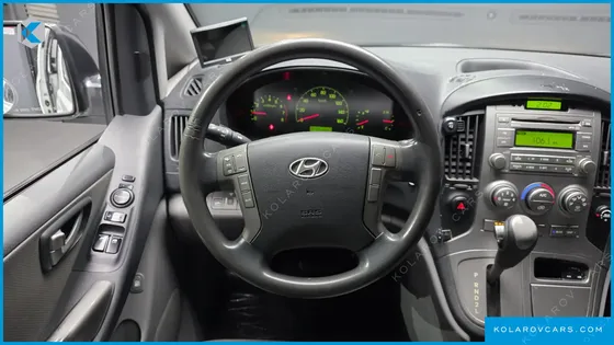 HYUNDAI STAREX 12-SEATER LPI WAGON