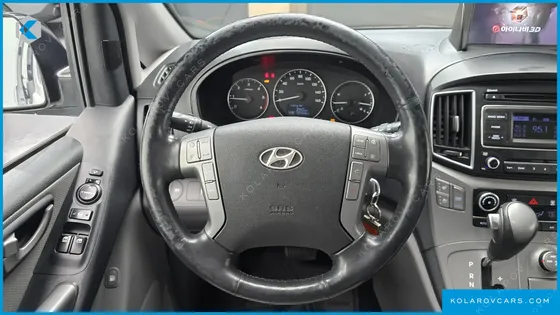 HYUNDAI STAREX 4WD 12-SEATER WAGON