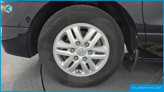 HYUNDAI STAREX 3-SEATER VAN