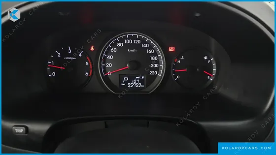 HYUNDAI STAREX 3-SEATER VAN