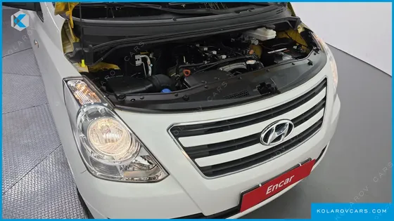 HYUNDAI STAREX 4WD 12-SEATER WAGON