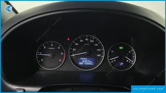 HYUNDAI STAREX 4WD 12-SEATER WAGON