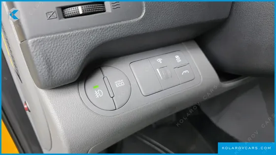 HYUNDAI STAREX 4WD 12-SEATER WAGON