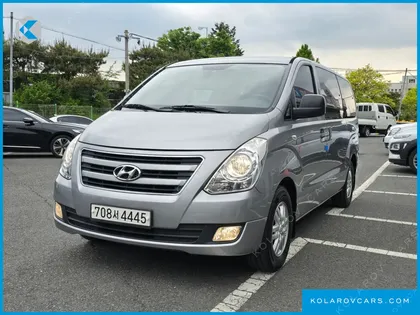 HYUNDAI STAREX 12-SEATER WAGON