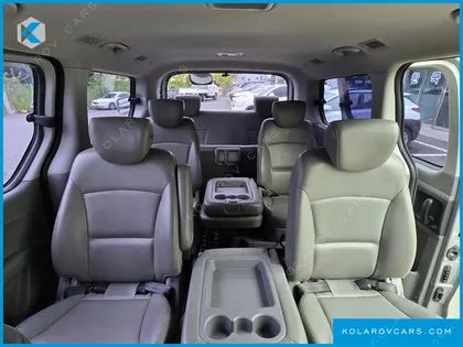 HYUNDAI STAREX 12-SEATER WAGON