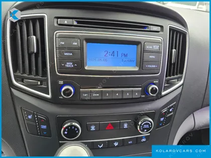HYUNDAI STAREX 12-SEATER WAGON