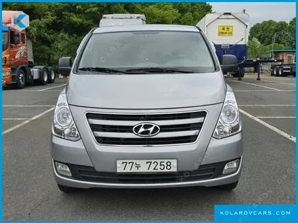 HYUNDAI STAREX 4WD 12-SEATER WAGON