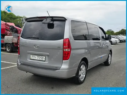 HYUNDAI STAREX 4WD 12-SEATER WAGON