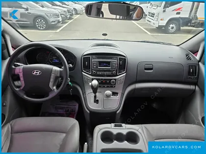HYUNDAI STAREX 4WD 12-SEATER WAGON