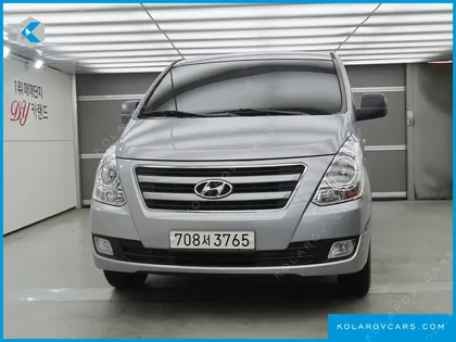 HYUNDAI STAREX 12-SEATER WAGON