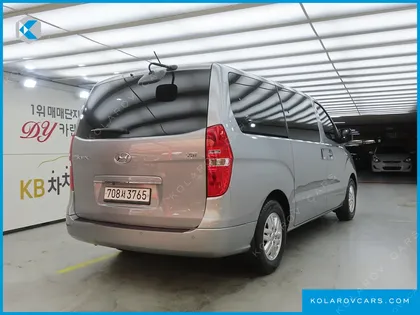 HYUNDAI STAREX 12-SEATER WAGON