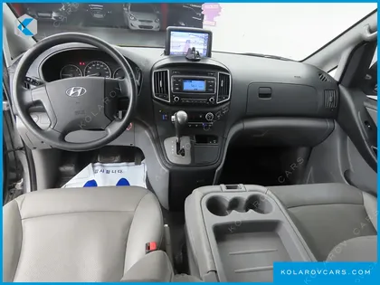 HYUNDAI STAREX 12-SEATER WAGON