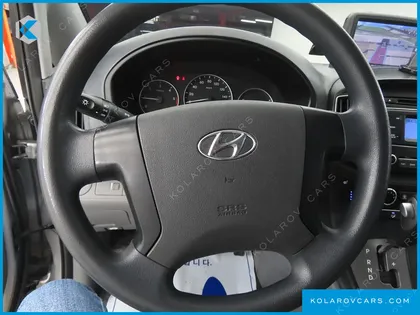 HYUNDAI STAREX 12-SEATER WAGON