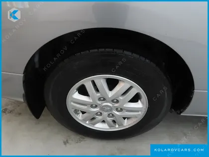 HYUNDAI STAREX 12-SEATER WAGON