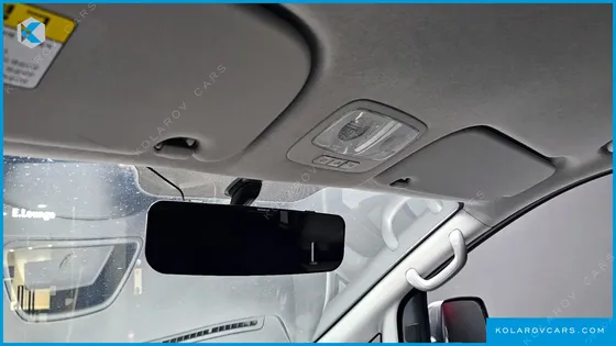HYUNDAI STAREX 12-SEATER WAGON