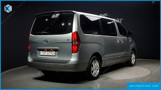 HYUNDAI STAREX 4WD 11-SEATER WAGON HVX