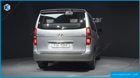 HYUNDAI STAREX 4WD 11-SEATER WAGON