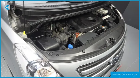 HYUNDAI STAREX 4WD 11-SEATER WAGON