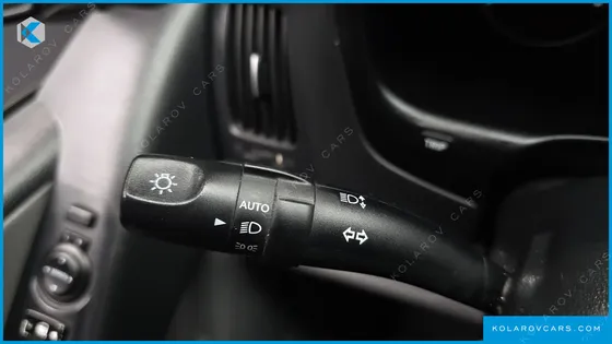 HYUNDAI STAREX 4WD 11-SEATER WAGON