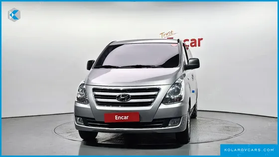 HYUNDAI STAREX 12-SEATER WAGON