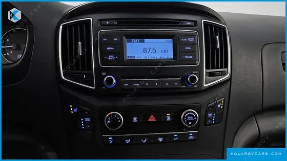 HYUNDAI STAREX 12-SEATER WAGON