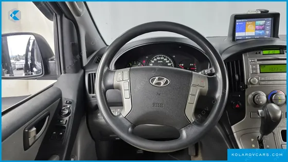 HYUNDAI STAREX CAMPING CAR