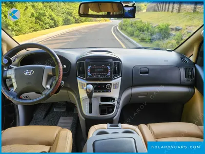 HYUNDAI STAREX EXTRAORDINARY EQUIPMENT-INSTALLED VEHICLE