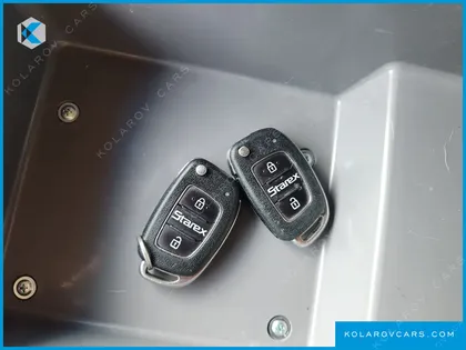 HYUNDAI STAREX EXTRAORDINARY EQUIPMENT-INSTALLED VEHICLE