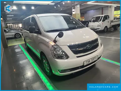 HYUNDAI STAREX 12-SEATER WAGON