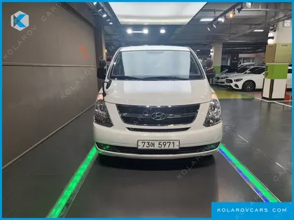 HYUNDAI STAREX 12-SEATER WAGON