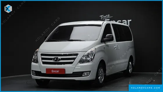 HYUNDAI STAREX 5-SEATER VAN