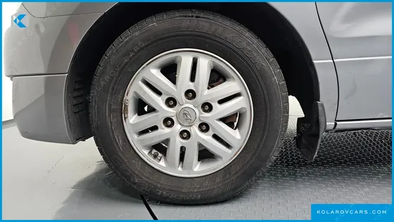 HYUNDAI STAREX 3-SEATER VAN