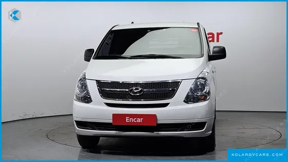 HYUNDAI STAREX 3-SEATER VAN