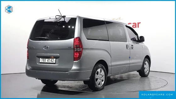 HYUNDAI STAREX 4WD 12-SEATER WAGON