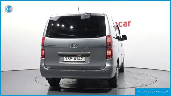 HYUNDAI STAREX 4WD 12-SEATER WAGON