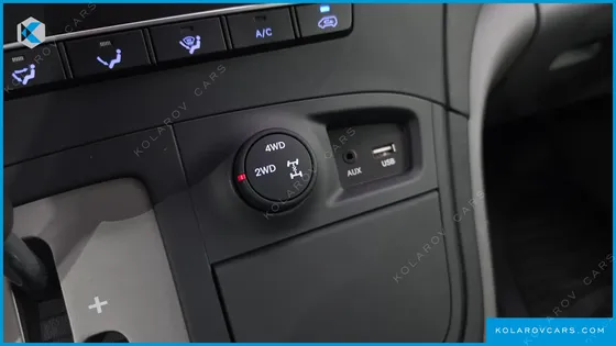 HYUNDAI STAREX 4WD 12-SEATER WAGON
