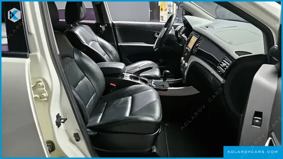 KGM - SSANGYONG KORANDO CLUBBY 4WD