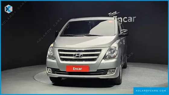 HYUNDAI STAREX 12-SEATER WAGON